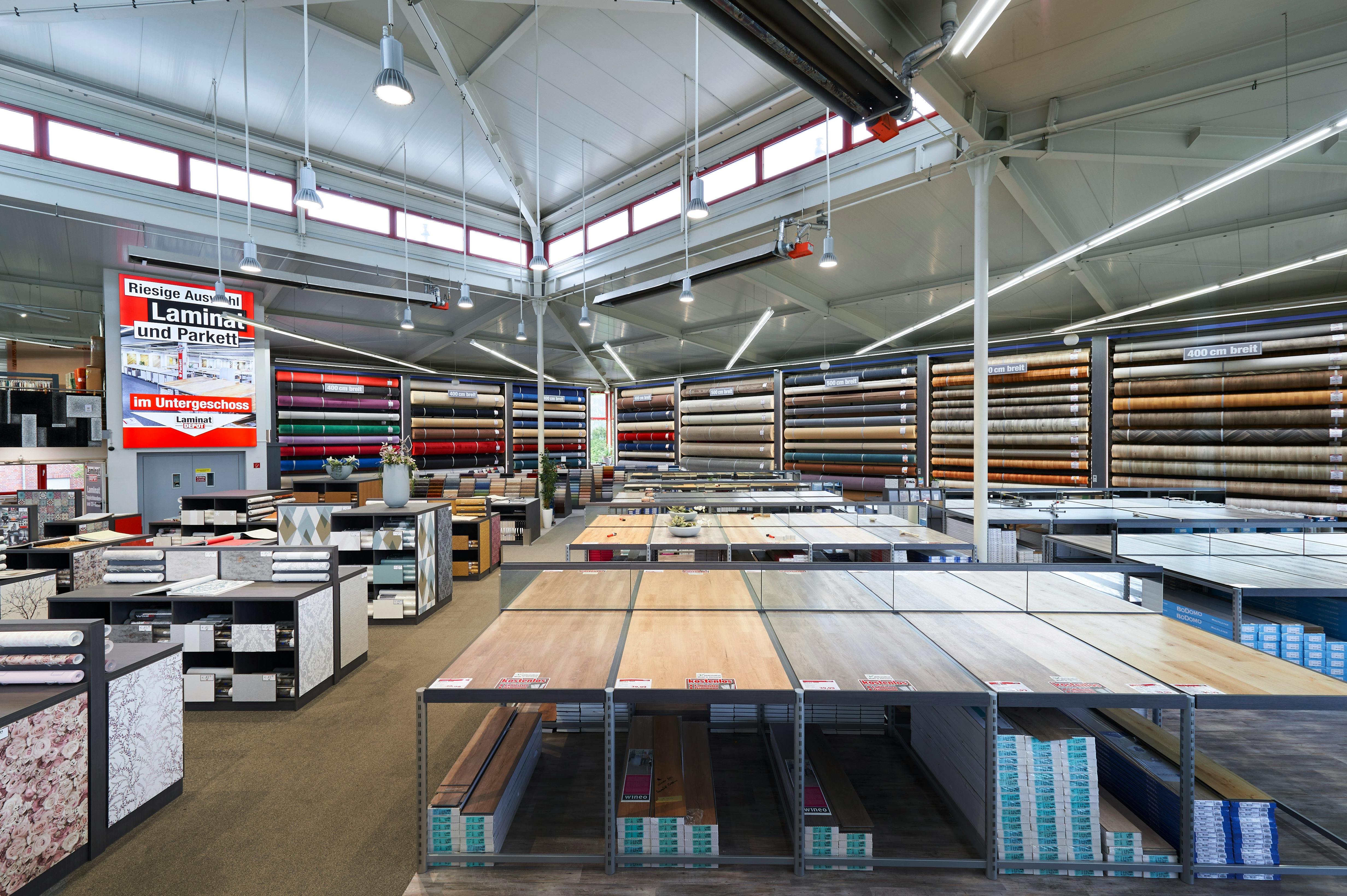 Au&szlig;enansicht der TapetenHALLE in Velbert