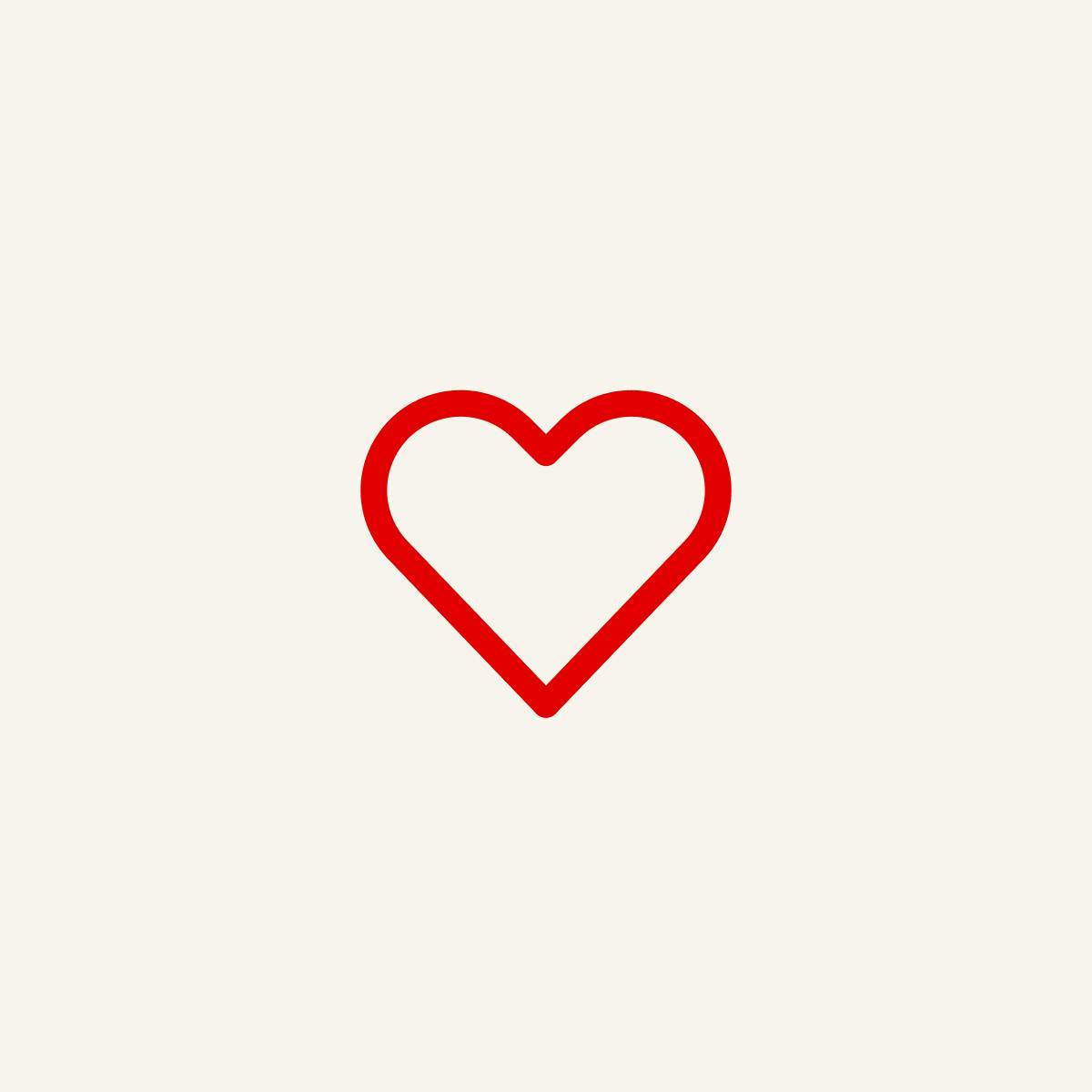 Kind spielt auf LaminatDEPOT Boden