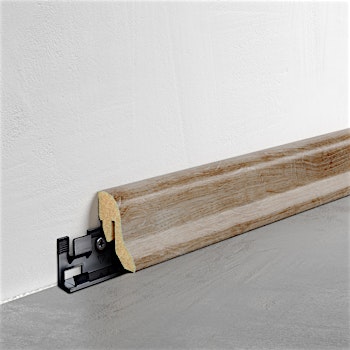 Fußleiste Klassik - Eiche hell - 40 mm Produktbild