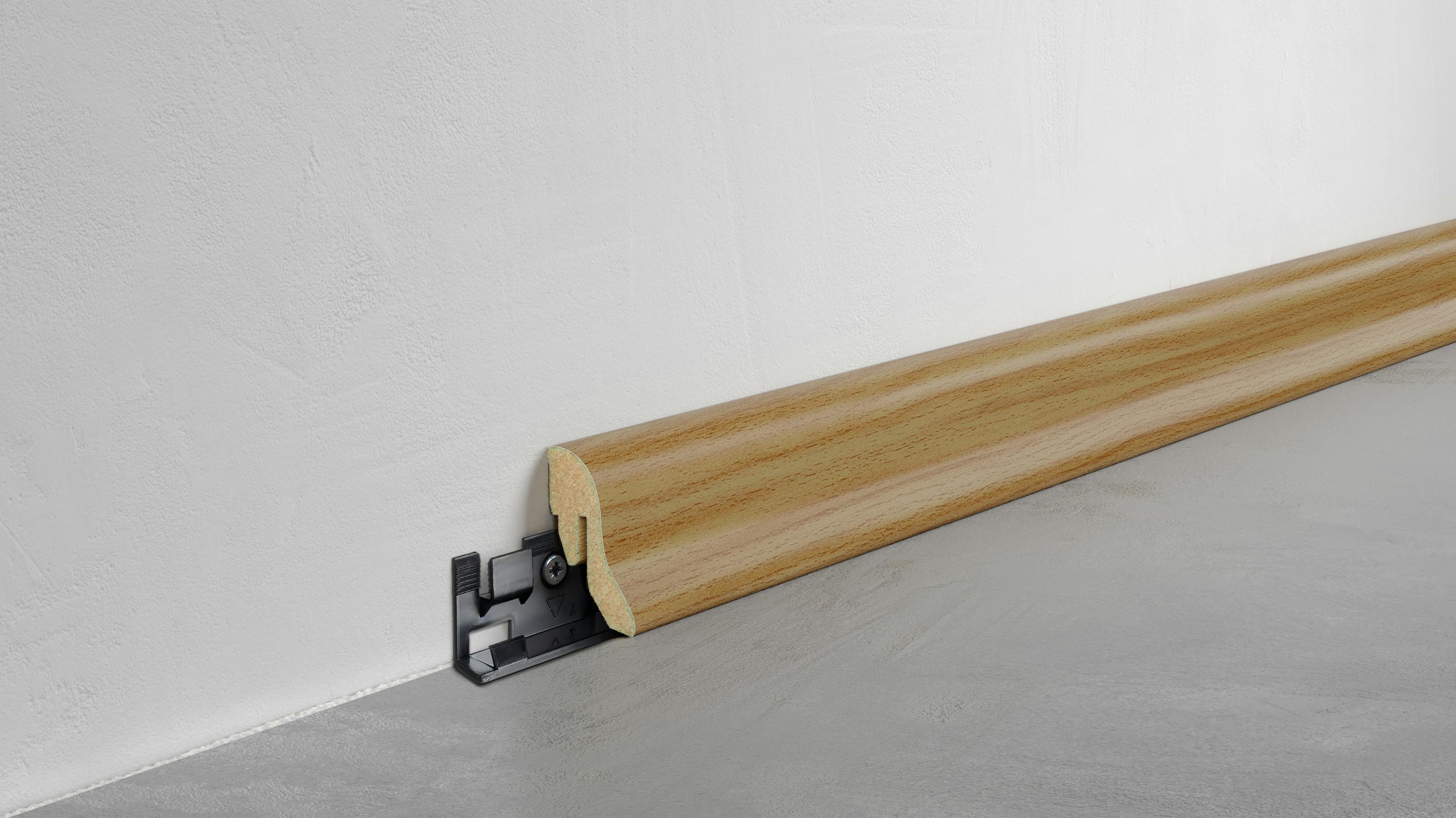 Fu&szlig;leiste Klassik - Buche SB - 40 mm Produktbild